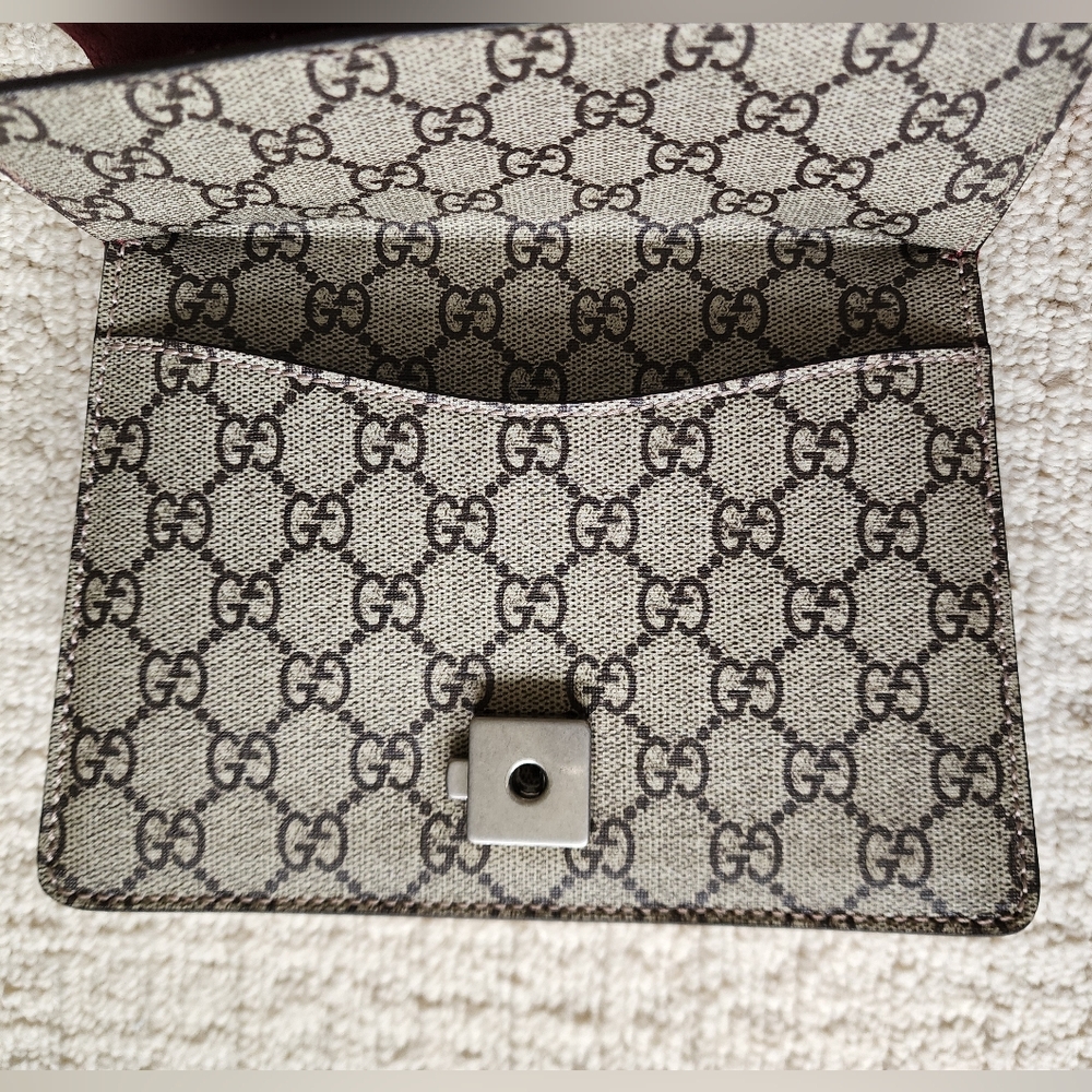 🌸 GUCCI Bloom 🌸 GG Supreme Mini Dionysus Floral Accent Crossbody Bag Purse - Picture 9 of 9